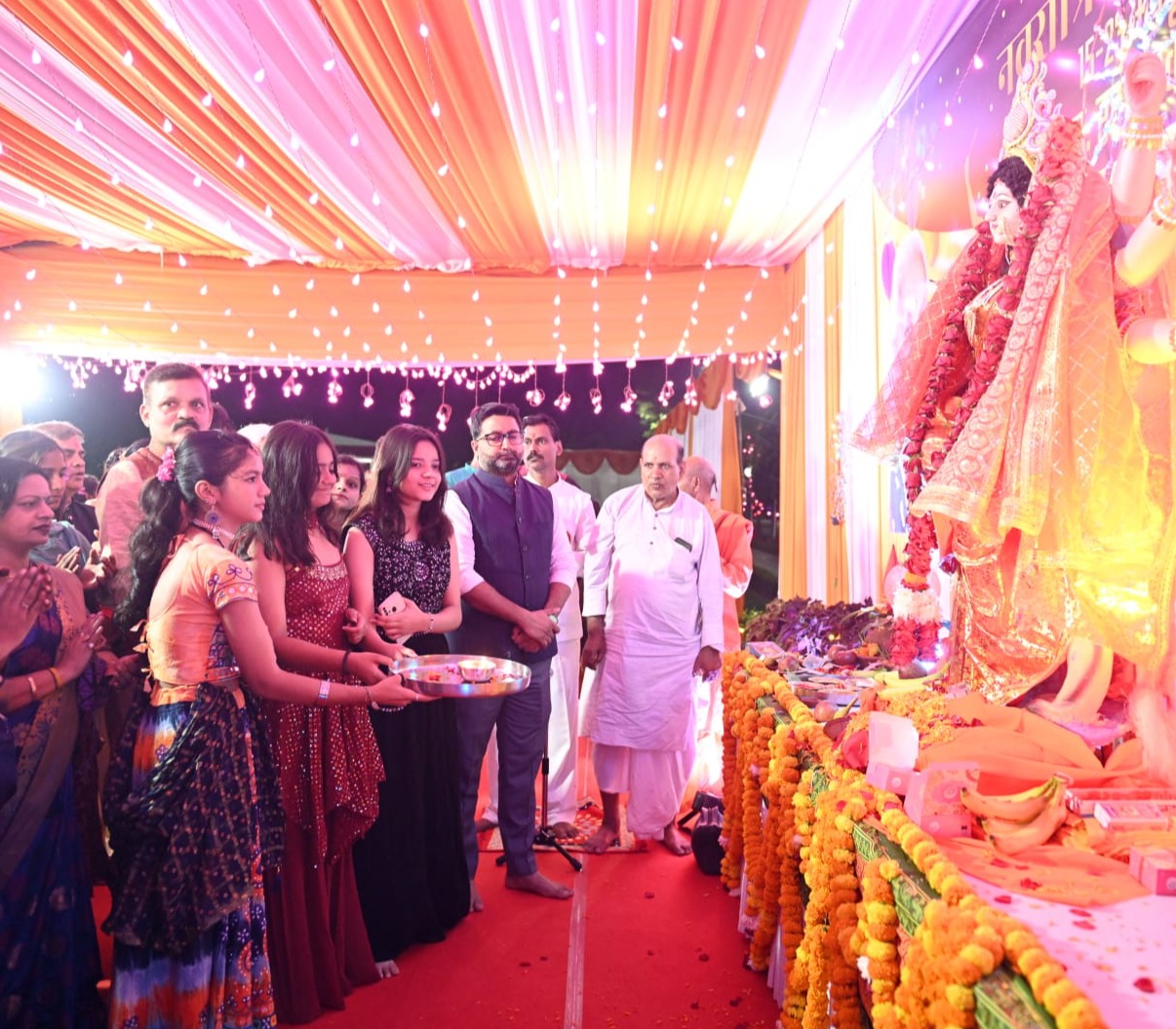 Garba continues with goddess worship on the seventh day of Navratri at Raj Bhavan.