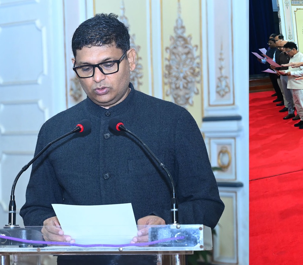 Officers and employees of Raj Bhavan took oath to abide by the fundamental duties on Constitution Day.