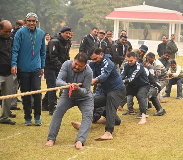 Race and tug of war were organized on the second day of the ongoing traditional sports competition at Raj Bhavan.