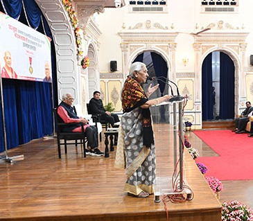 The Governor honored former Governor of Uttar Pradesh, Shri Ram Naik ji at Raj Bhavan on being nominated for 'Padma Bhushan'.