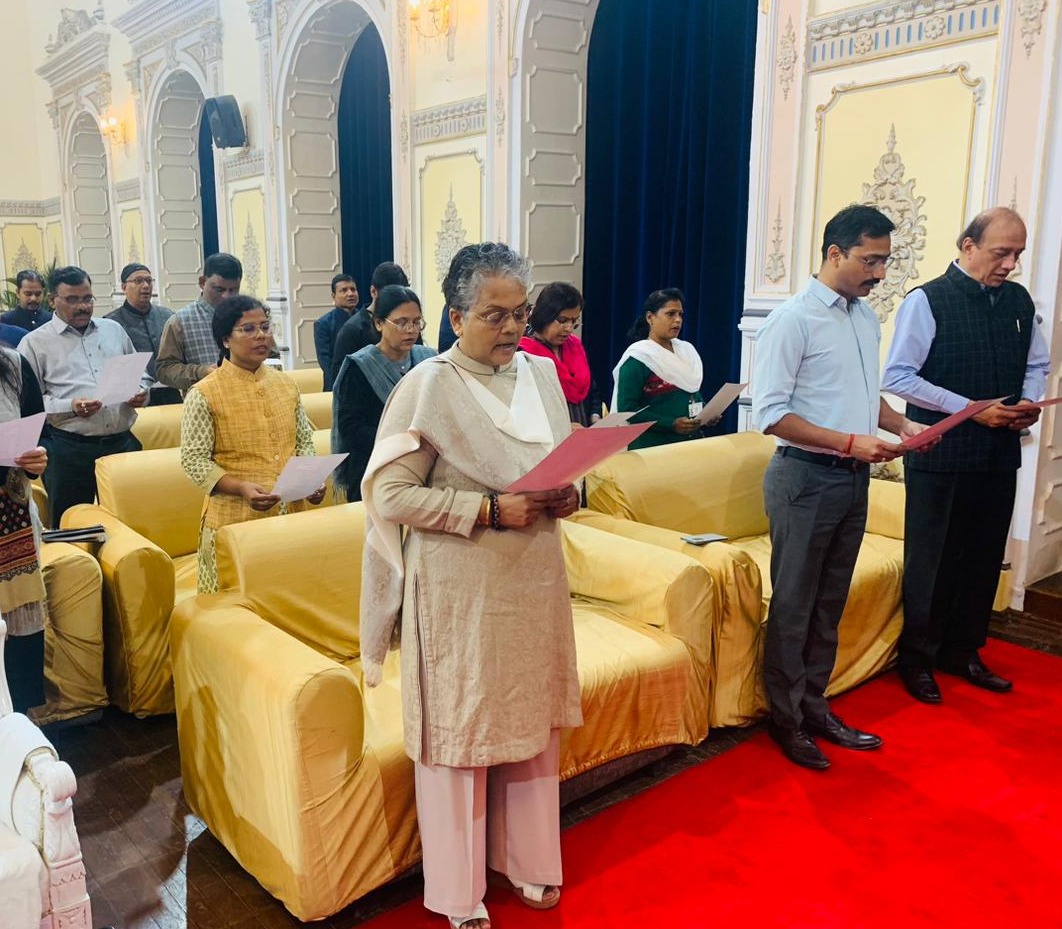 On occasion of the Constitution Day, officers and employees of Raj Bhavan took oath to follow their basic duties.