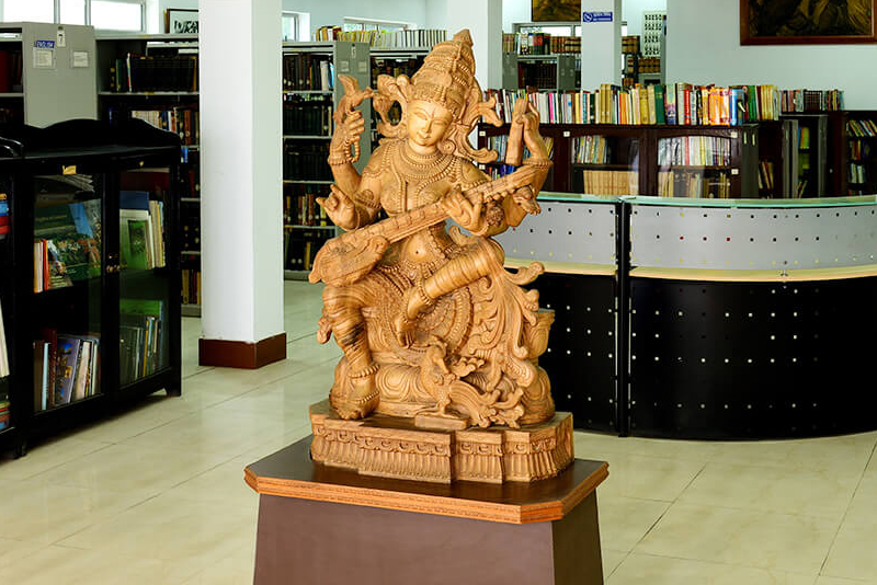 Raj Bhavan Library