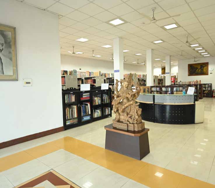 Raj Bhavan Library