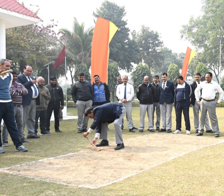 Gulli Danda sports organized at the Raj Bhavan