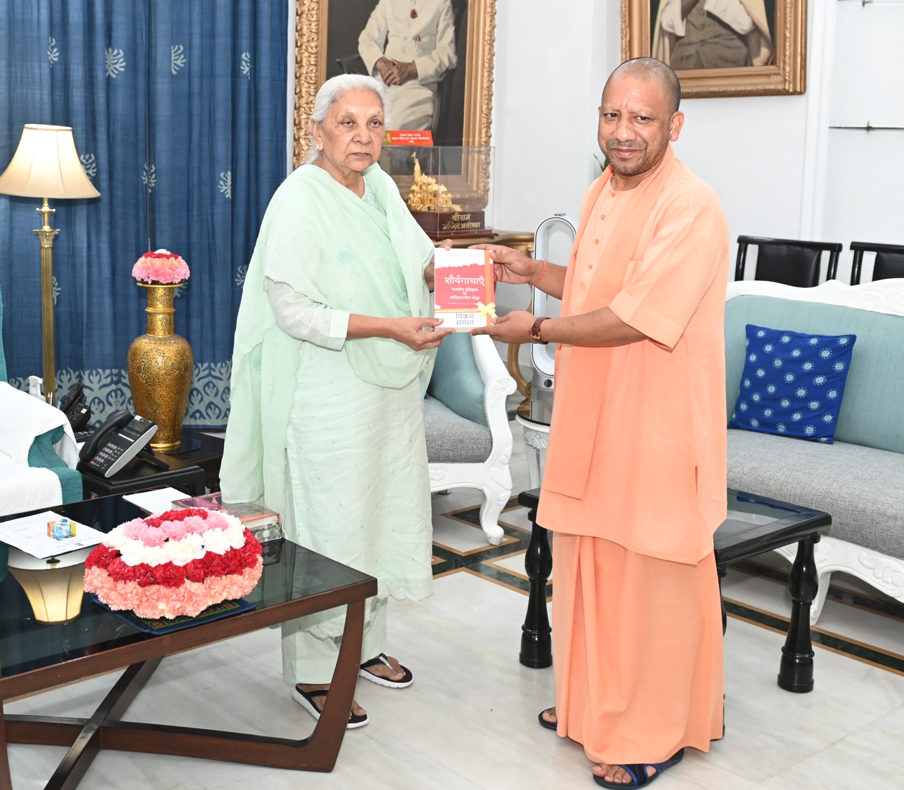 राज्यपाल श्रीमती आनंदीबेन पटेल जी से मुख्यमंत्री योगी आदित्यनाथ जी ने शिष्टाचार भेंट की