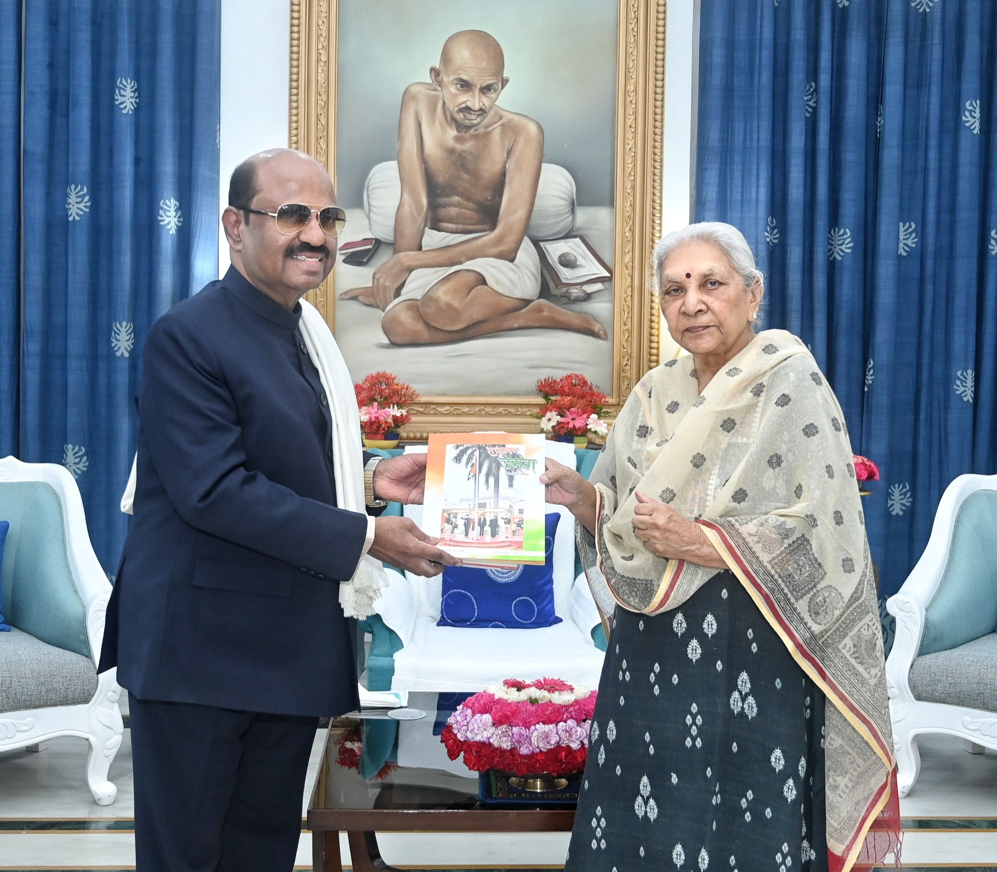 Courtesy meeting of Governor of West Bengal Dr C V Anand Bose at Raj Bhavan Lucknow with Governor Smt Anandiben Patel today
