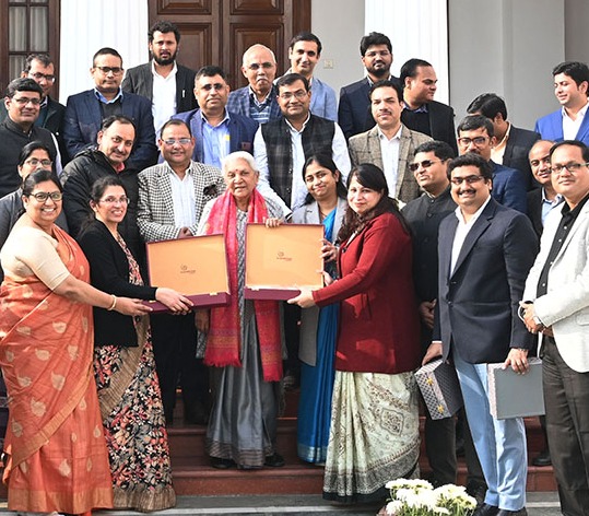 राज्यपाल से मिलकर नैक में ‘ए प्लस प्लस‘ ग्रेड प्राप्त छत्रपति शाहूजी महाराज विश्वविद्यालय, कानपुर की नैक टीम ने साझा किए अनुभव और उपलब्धि की खुशियां