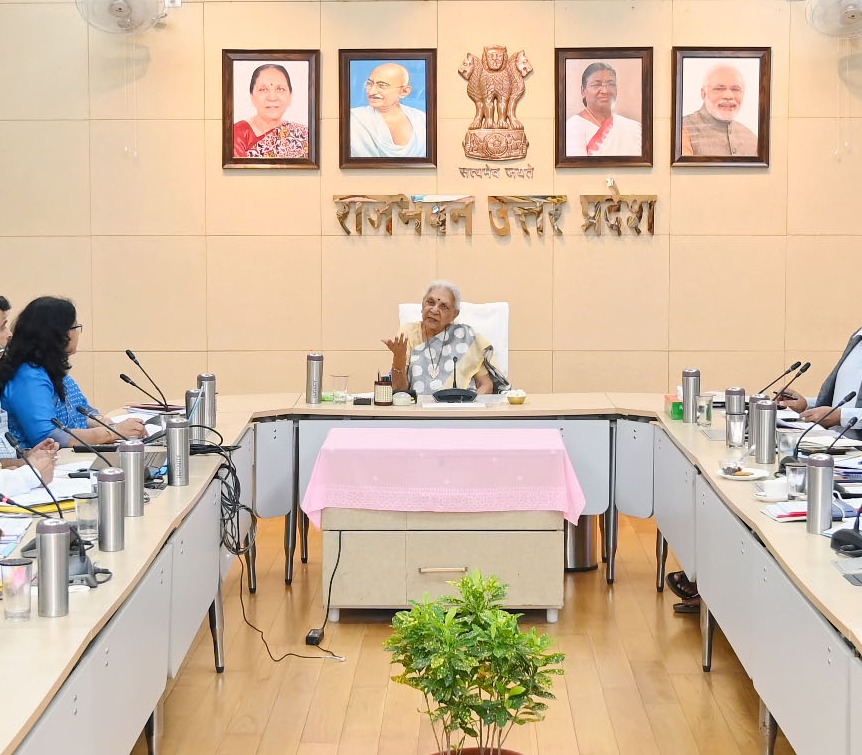 राज्यपाल ने डॉ० राम मनोहर लोहिया अवध विश्वविद्यालय, अयोध्या के नैक हेतु तैयारियों की समीक्षा की