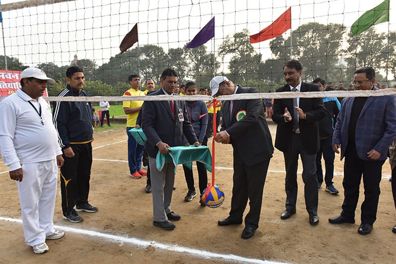 Additional Chief Secretary inaugurated Raj Bhavan Sports Competition-2019/अपर मुख्य सचिव ने किया राजभवन खेल प्रतियोगिता-2019 का उद्घाटन