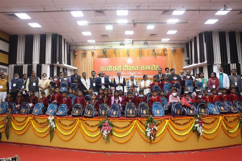 25th convocation of Veer Bahadur Singh Purvanchal University, Jaunpur concluded./वीर बहादुर सिंह पूर्वांचल विश्वविद्यालय जौनपुर के 25वां दीक्षांत समारोह सम्पन्न