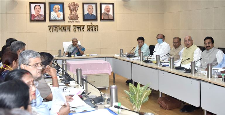 The Governor held a review meeting on the matters related to personnel of the State Universities./राज्यपाल ने प्रदेश के विश्वविद्यालयों के कार्मिक प्रकरणों पर समीक्षा बैठक ली