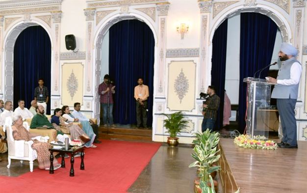 The Governor inaugurated State Level Seminar on “Quality Education, Building World Class Universities”./राज्यपाल ने गुणवत्तापूर्ण शिक्षा, विश्व स्तरीय विश्वविद्यालयों के निर्माण पर राज्य स्तरीय संगोष्ठी का किया उद्घाटन किया