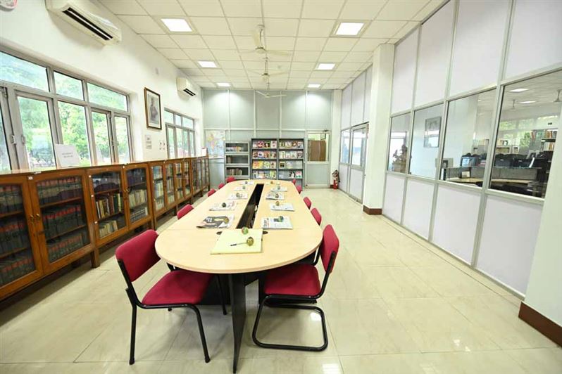 Raj Bhavan Library/  राजभवन पुस्तकालय 