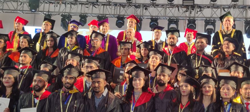 Second convocation ceremony of Rama University, Kanpur was held in the presence of Hon&apos;ble Governor / राज्यपाल की अध्यक्षता में रामा विश्वविद्यालय, कानपुर का द्वितीय दीक्षान्त समारोह सम्पन्न