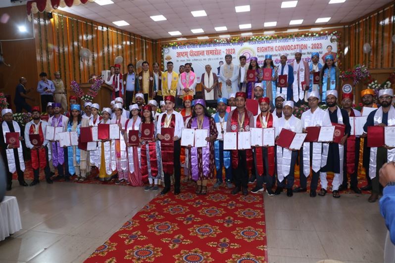 8th convocation ceremony of Madan Mohan Malviya University Gorakhpur concluded under the chairpersonship of the Governor/राज्यपाल की अध्यक्षता में मदन मोहन मालवीय विश्वविद्यालय, गोरखपुर का 8वाँ दीक्षांत समारोह सम्पन्न