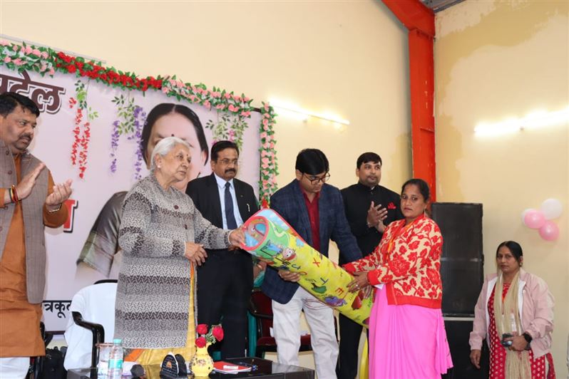 The Governor inspected the District Jail and Anganwadi Center in Chitrakoot district./राज्यपाल ने जनपद चित्रकूट में जिला कारागार व आंगनावाड़ी केन्द्र का किया निरीक्षण
